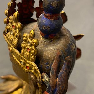 Une figure du Bouddha en cuivre doré, Sino-Tibet, 18/19ème — photo 28