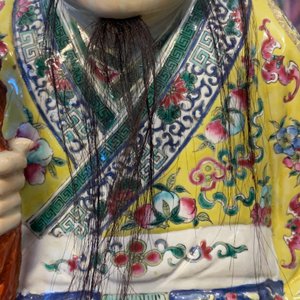 Une figure du Dieu d'étoiles 'Shou' en porcelaine de Chine famille rose, 19ème — photo 16