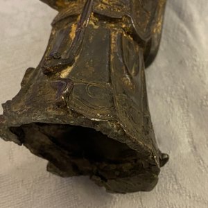 Une figure d'un dignitaire en bronze, Chine, Ming — photo 14