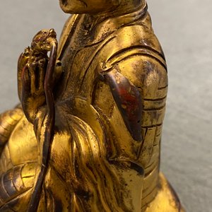 Une figure d'un Lama en bronze doré, Sino-Tibet, 19ème — photo 9