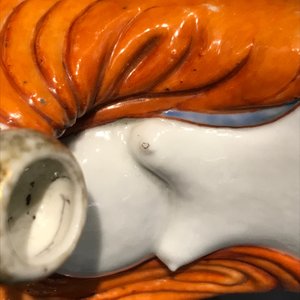 Une figure d'un Luohan en porcelaine de Chine rouge de fer, Qianlong — photo 19