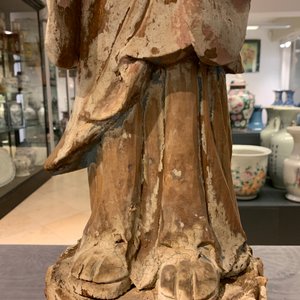 Une figure d'un moine bouddhiste en bois peint, Chine, 19ème — photo 11