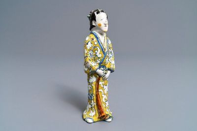 Une figure d'une dame chinoise en faïence de Delft polychrome, 2ème moitié du 17ème