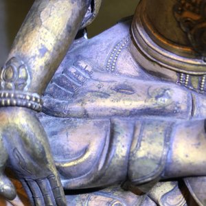 Une figure d'une Tara Blanche en bronze doré, Sino-Tibet, Ming — photo 22