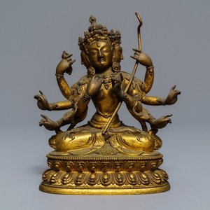 Une figure d'Ushnishavijaya en bronze doré incrusté, Sino-Tibet, 17/18ème — photo 1