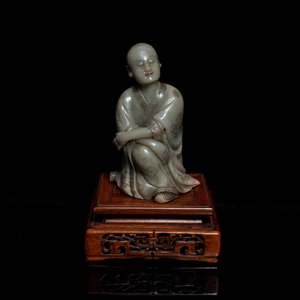 Une figure en pierre à savon dite 'de Shoushan', Chine, 18/19ème — photo 1