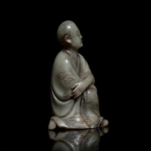 Une figure en pierre à savon dite 'de Shoushan', Chine, 18/19ème — photo 5
