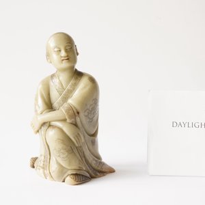 Une figure en pierre à savon dite 'de Shoushan', Chine, 18/19ème — photo 8