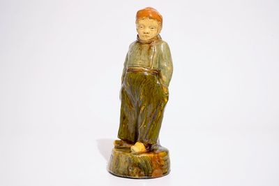 Une figure en poterie flamande, "Le petit paysan", prob. ateliers de Laigneil, 20ème