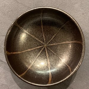 Une grande collection d'émaux cloisonnés et céramiques, Japon, Meiji/Showa, 19/20ème — photo 45
