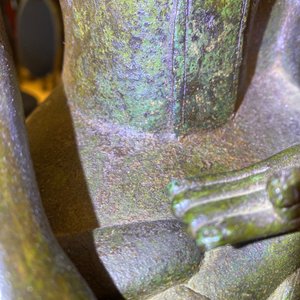Une grande figure de Bouddha en bronze, Birmanie, 17/18ème — photo 15