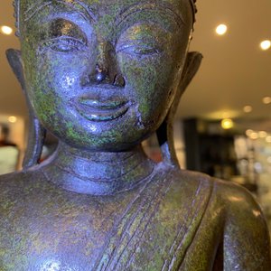 Une grande figure de Bouddha en bronze, Birmanie, 17/18ème — photo 27