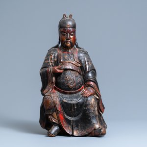 Une grande figure de Guandi en bois lacqué, Chine, Kangxi — photo 2