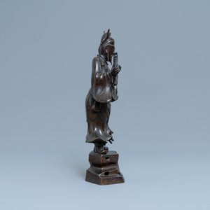Une grande figure de Li Tieguai en bronze, Chine, Ming — photo 3