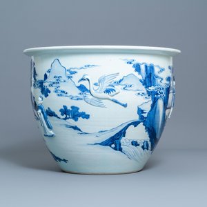 Une grande jardinière en porcelaine de Chine en bleu et blanc à décor en relief, Kangxi — photo 2