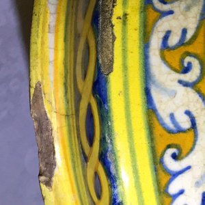 Une grande paire d'albarelli en majolique italienne, Palerme, atelier de Lazzaro, vers 1600 — photo 27
