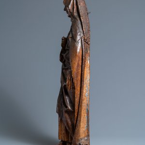 Une grande statue de la Vierge de Calvaire en chêne sculpté, 15ème — photo 5