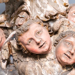 Une grande statue de la Vierge de l’Assomption en bois sculpté, polychromé et doré aux yeux en verre, Italie, 17ème — photo 14