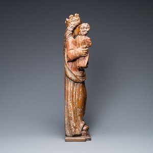 Une grande statue d'une Vierge à l'enfant en chêne sculpté, Flandres, 17ème — photo 4