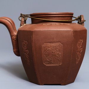 Une grande théière couverte en grès de Yixing, Chine, 19ème — photo 4