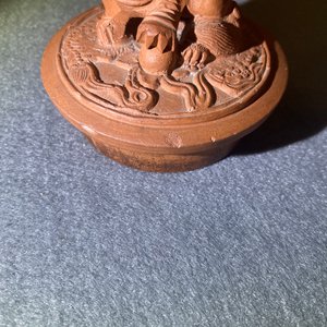 Une grande théière couverte en grès de Yixing, Kangxi — photo 24