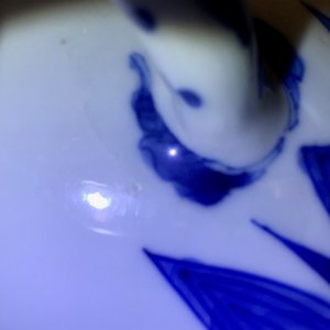 Une grande théière couverte en porcelaine de Chine bleu et blanc, Kangxi — photo 13