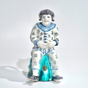 Une grande verseuse "Jacquot" en faïence polychrome de Bruxelles à monture en étain, 18ème — photo 2