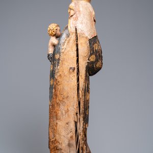 Une grande Vierge à l'Enfant en bois polychromé, Allemagne, 16ème — photo 4