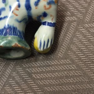 Une groupe en faïence de Delft polychrome, 18ème — photo 6