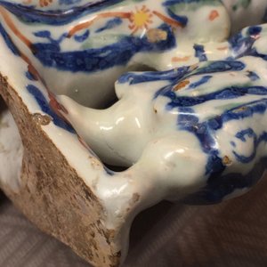 Une groupe en faïence de Delft polychrome, 18ème — photo 8