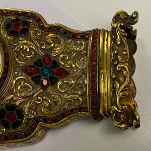 Une horloge murale en bronze doré incrusté de pierres semi-précieuses, ateliers de Canton et George Prior de Londres pour la Chine, Qianlong — photo 29