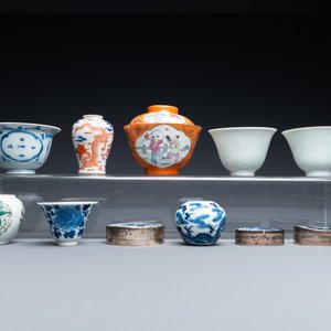 Une importante collection variée en porcelaine de Chine, Kangxi et après — photo 8