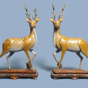Une importante paire de grands daims en émaux cloisonnés, Chine, Qianlong/Jiaqing — photo 2