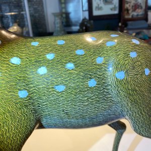 Une importante paire de grands daims en émaux cloisonnés, Chine, Qianlong/Jiaqing — photo 74