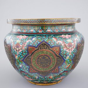 Une jardinière en cloisonné, Chine, 18/19ème — photo 4