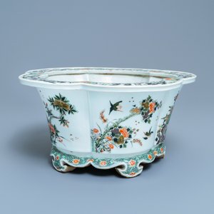 Une jardinière impériale en porcelaine de Chine famille verte, marque et époque de Kangxi — photo 3