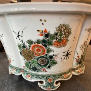 Une jardinière impériale en porcelaine de Chine famille verte, marque et époque de Kangxi — photo 67