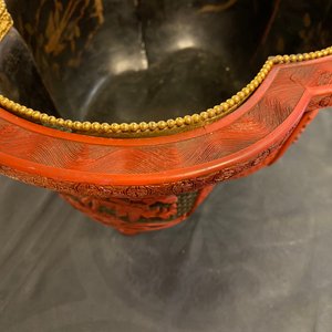 Une jardinière quadrilobée en laque de Chine en rouge et noir, Qianlong — photo 27