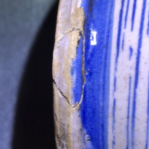 Une paire d'albarelli en majolique italienne à décor a foglie, 17ème — photo 10