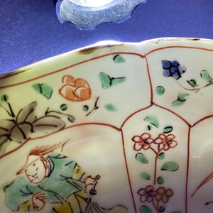 Une paire d'assiettes en porcelaine de Chine famille verte en forme de lotus, Kangxi — photo 12