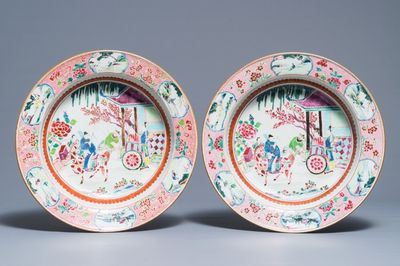 Une paire de bassins en porcelaine de Chine famille rose à décor de 'La Romance de la chambre de l'ouest', Yongzheng