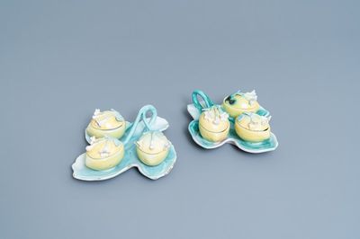 Une paire de boîtes à épices en forme de citrons en faïence de Schrezheim, Allemagne, 18ème