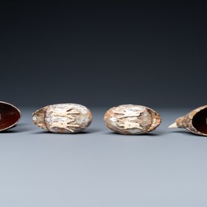 Une paire de boîtes couvertes en forme de cailles en bois et nacre, Chine, marque de Qianlong, Qing — photo 8