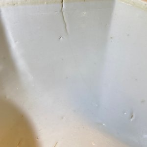 Une paire de boîtes couvertes en porcelaine de Chine Bencharong pour le marché thai, 19ème — photo 9