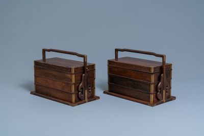 Une paire de boîtes de forme rectangulaire en bois de hongmu à trois compartiments, 19ème