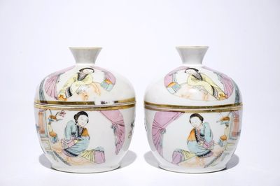 Une paire de bols couverts en porcelaine de Chine qianjiang cai, 19/20ème