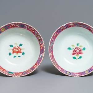 Une paire de bols en porcelaine de Chine famille rose pour le marché Peranakan ou Straits, 19ème — photo 6