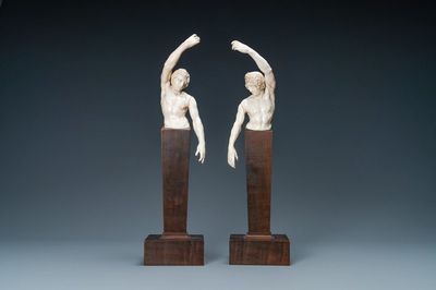 Une paire de bustes d’hommes en ivoire sculpté, Allemagne du Nord ou Italie, 17ème