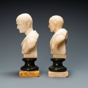 Une paire de bustes en albâtre des empereurs Trajan et Jules César, Italie, 19ème — photo 3