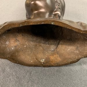 Une paire de bustes en bronze, Chine, Révolution Culturelle, 3ème quart du 20ème — photo 18